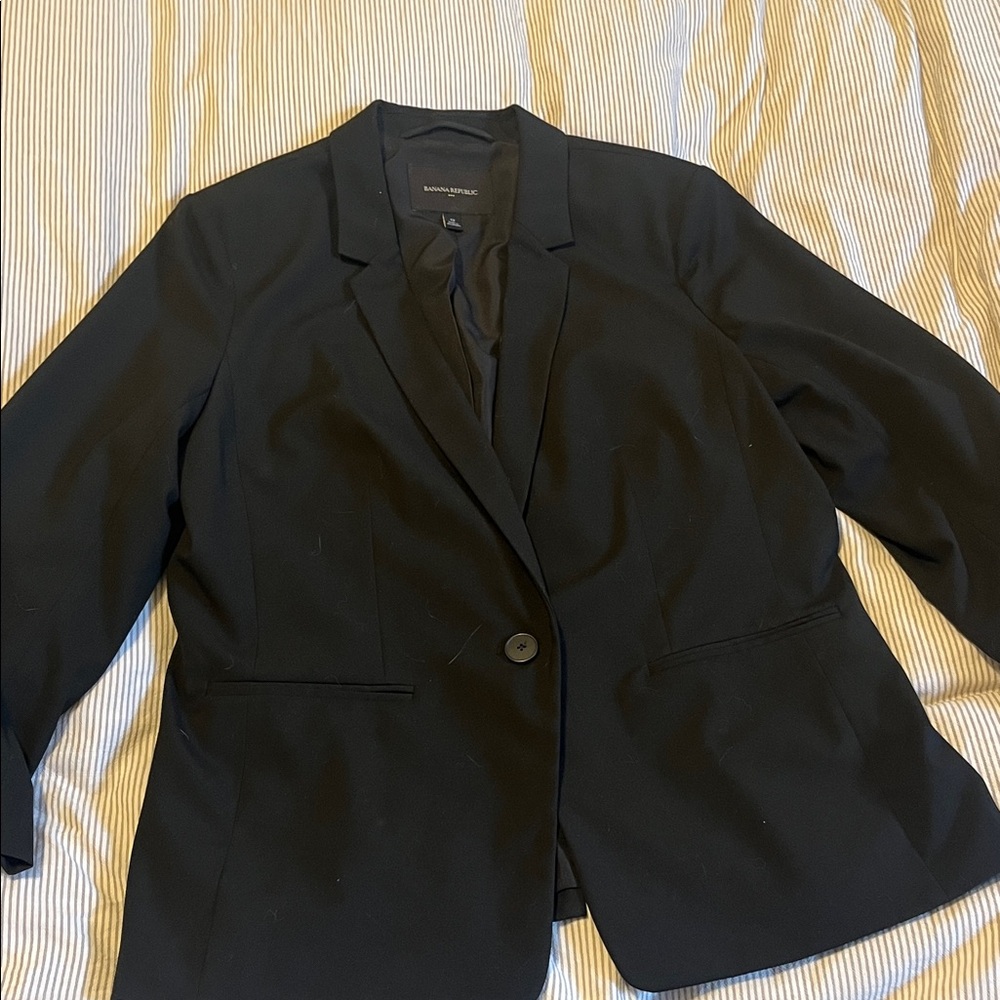 Banana Republic Classic Black Blazer